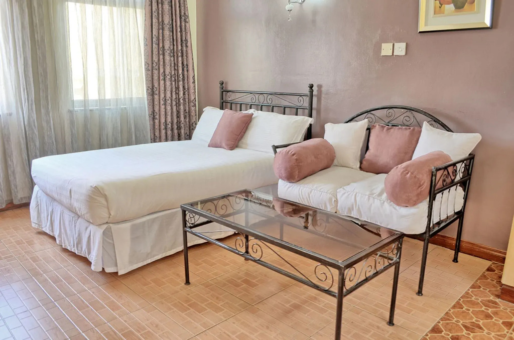 Space International Hotel