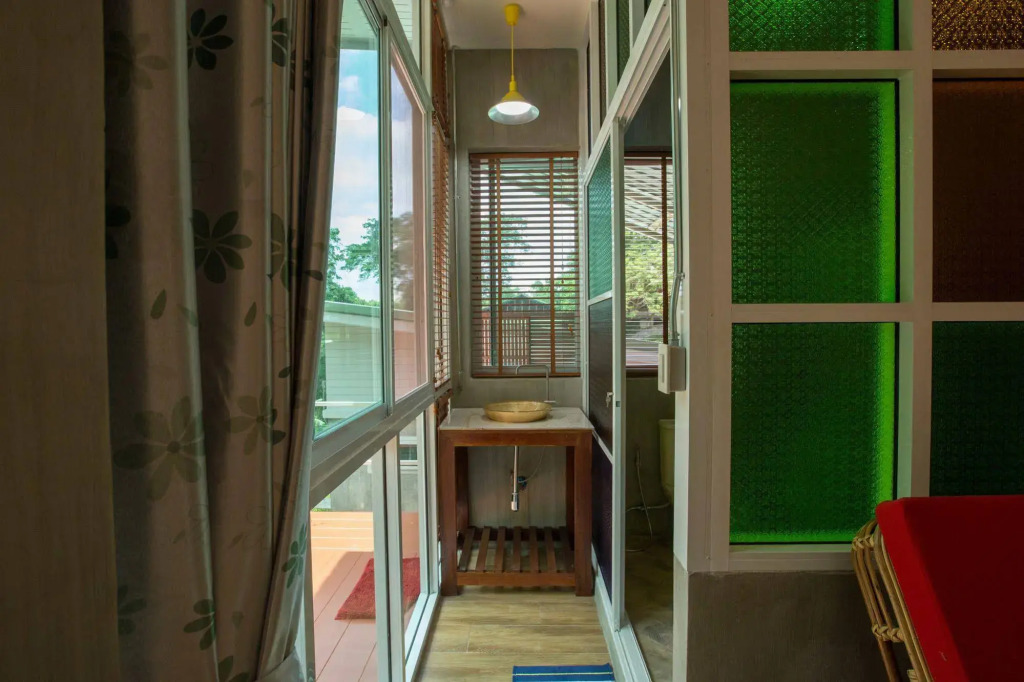 Nan De Panna Riverside Homestay