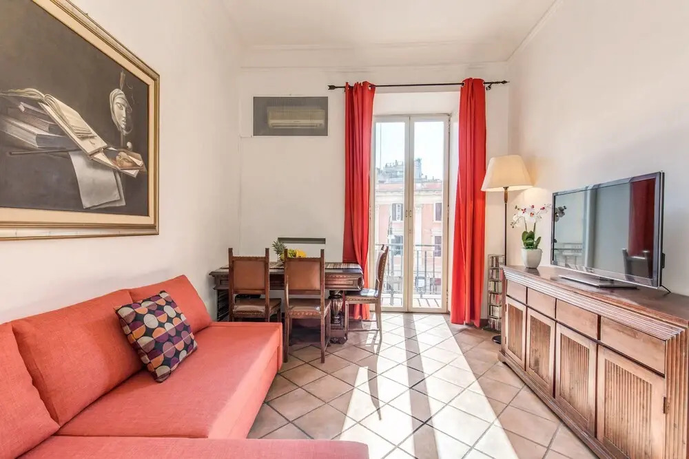 Corso Vittorio 315 with Balcony