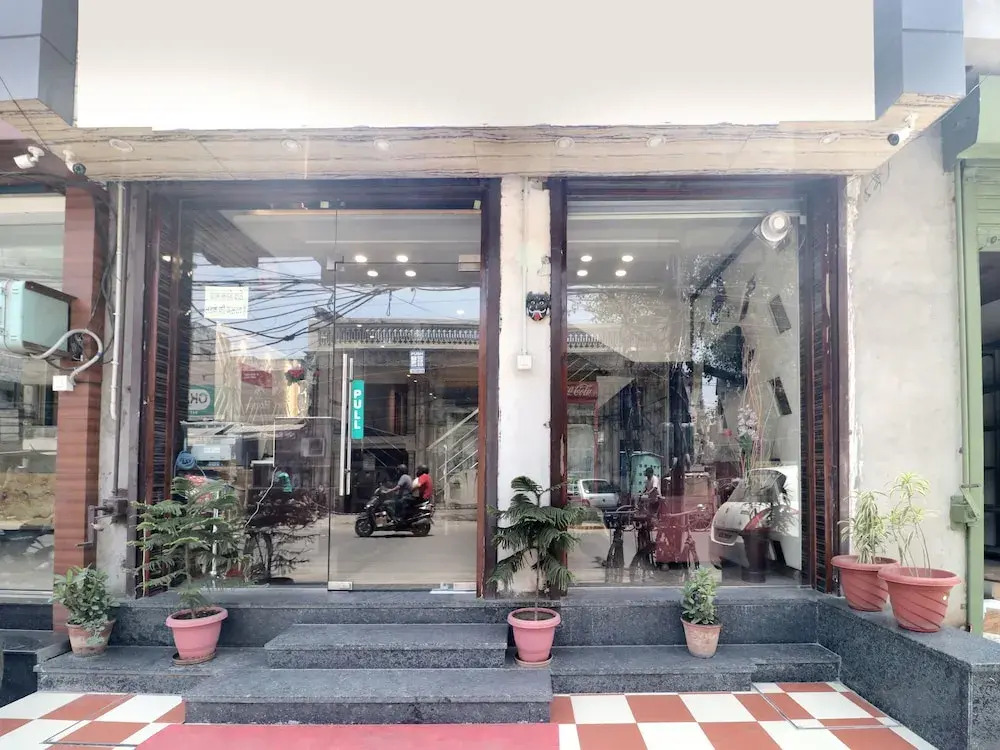 OYO 15653 Hotel Sukh Regency