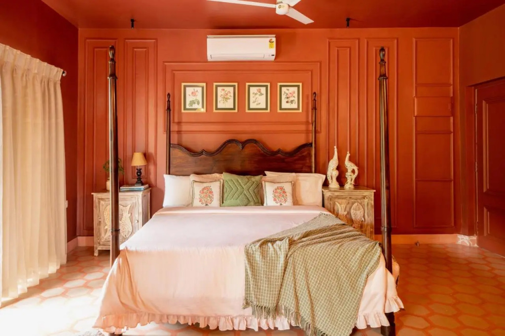 Elivaas BluDoor Luxury 5BHK Villa with Private Pool