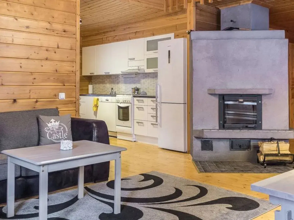 Holiday Home Kiehislevi a