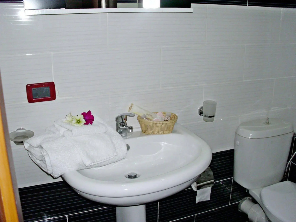 Jolly Hotel