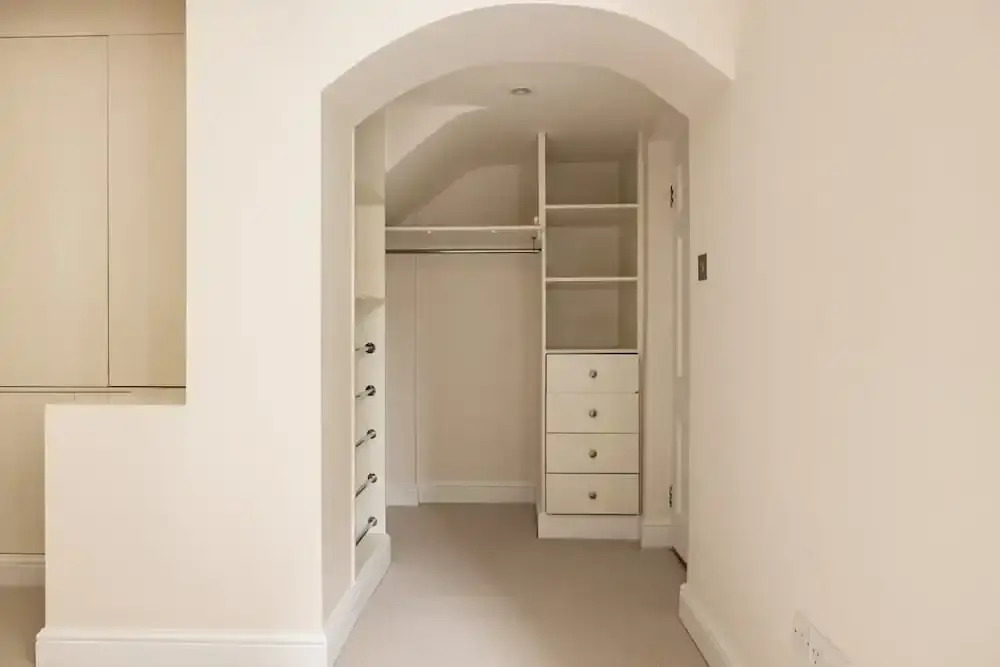 The Chelsea Nest - Stylish 2bdr With Balcony