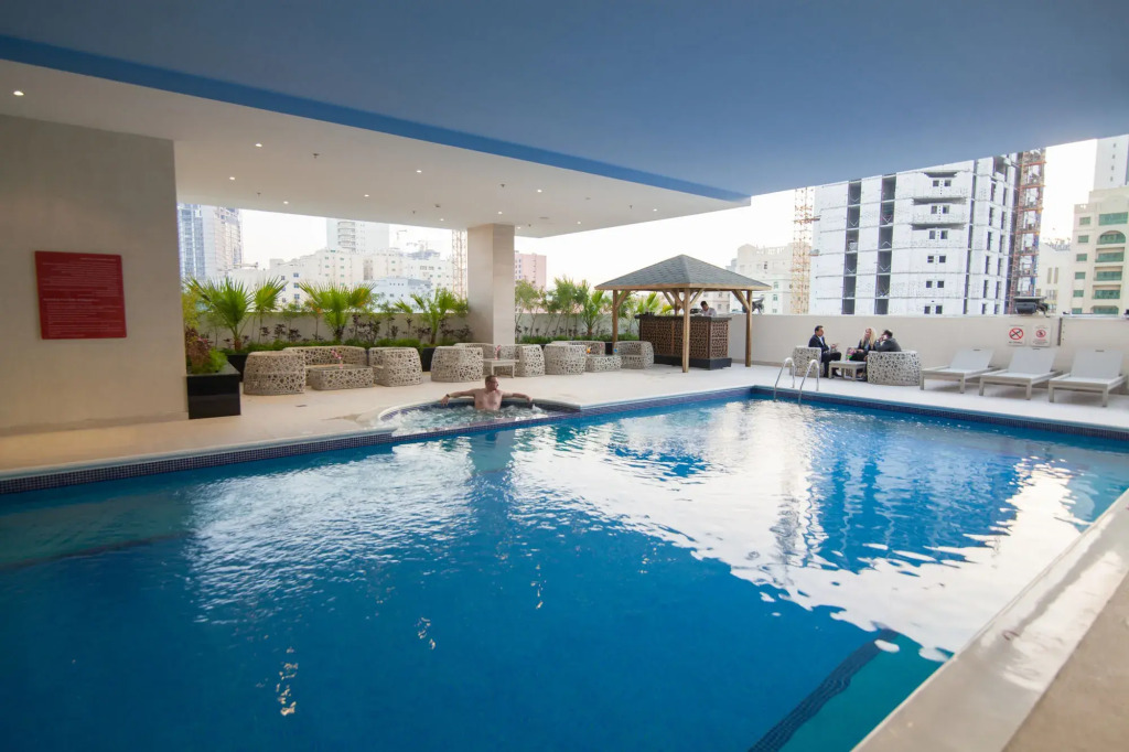 Premier Hotel