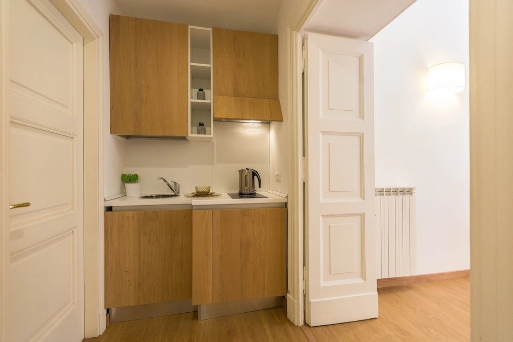 Prestigious Apartments Via Barberini