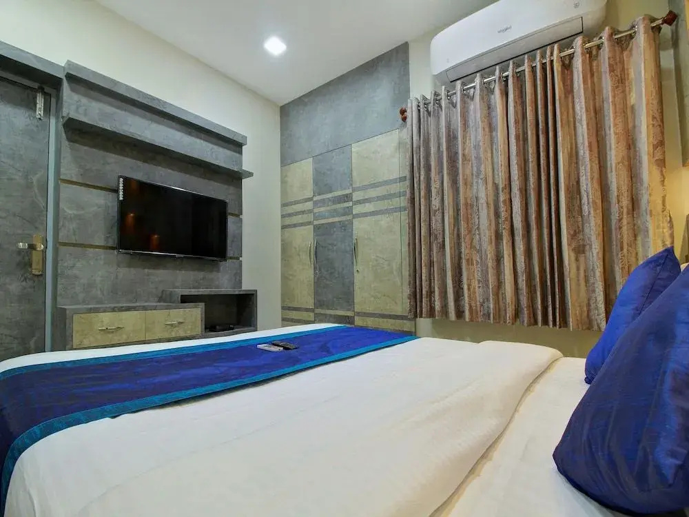 OYO 15442 Mahalakshmi Suites