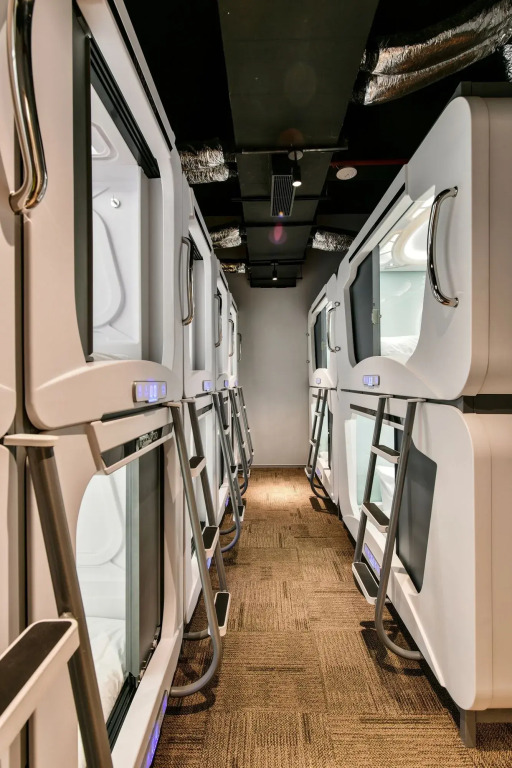Urbanpod Hotel
