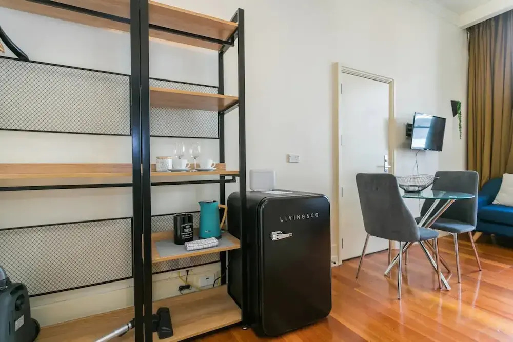 Studio Apt Hotel Pool, Gym, Wifi