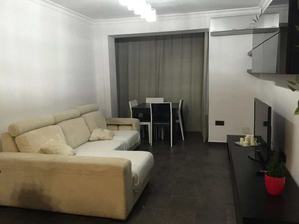 Triana Boutique Apartments by Hommyhome