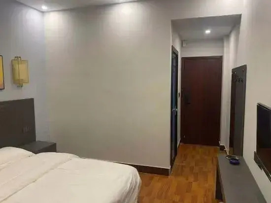 Xingyi Rongfa Boutique Hotel