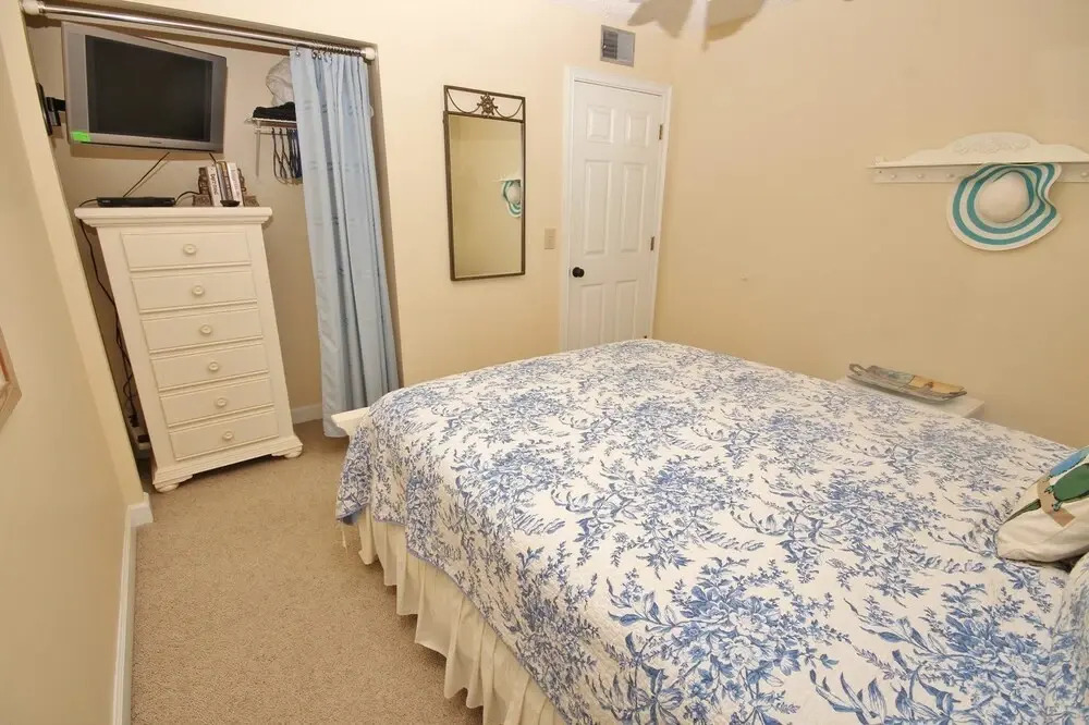 Sea Coast Gardens III 414 Apartment 2