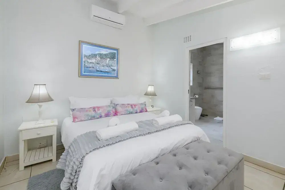 San Lameer Villa Rentals  2301