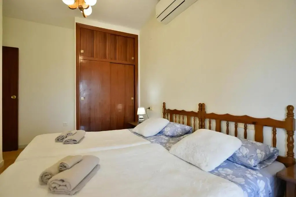 112 Sunshine Place - Alicante Holiday