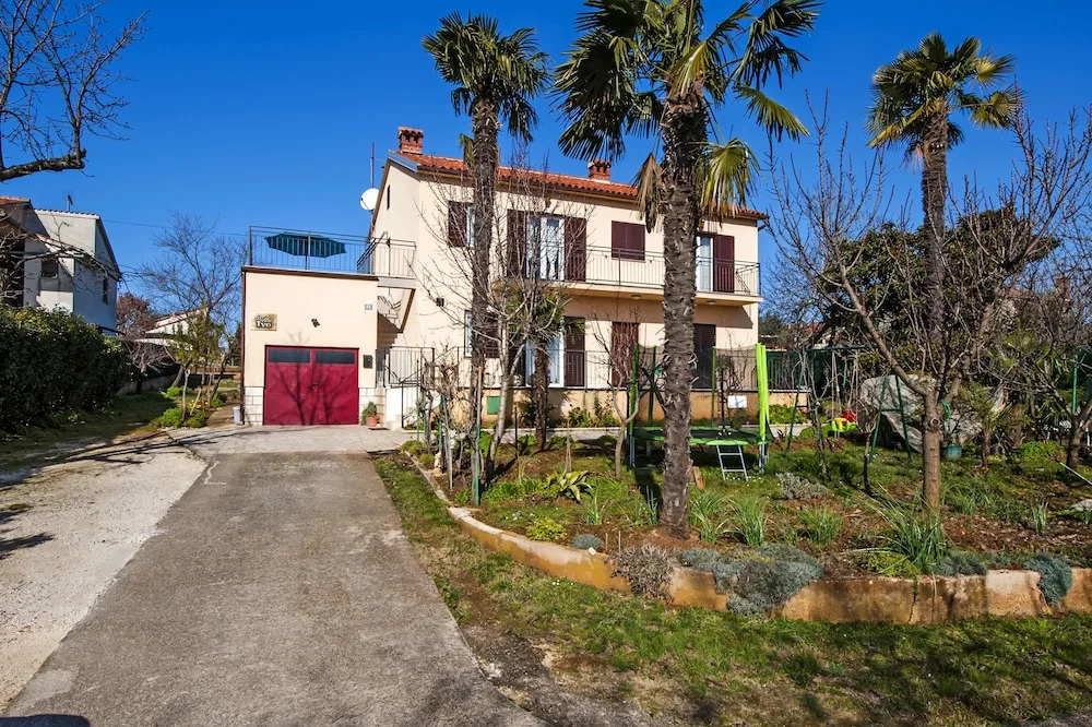 Apartment Ivo