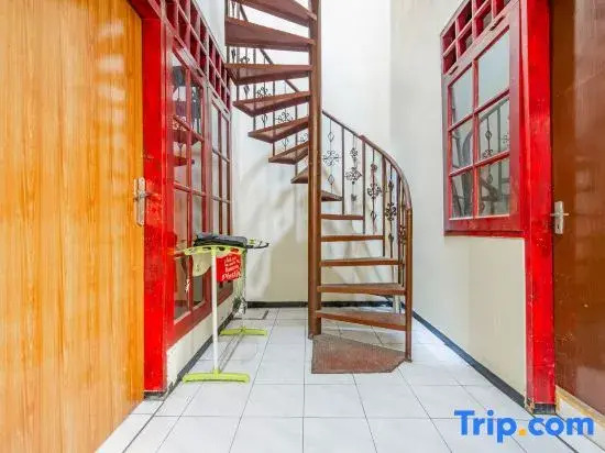 Hotel O Regina Homestay Syariah