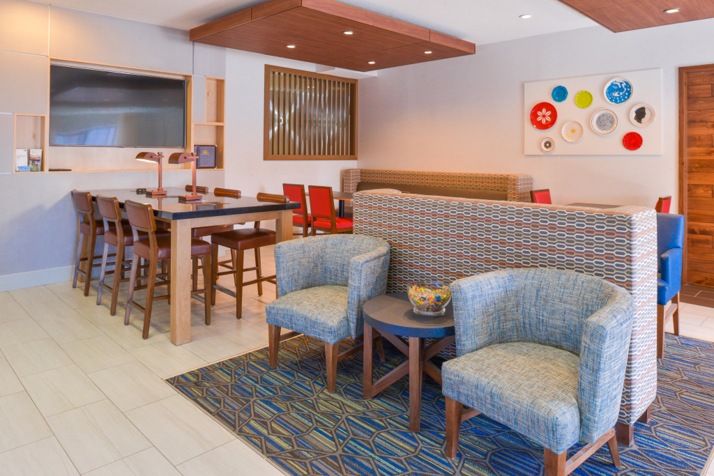 Holiday Inn Express Glenwood Springs Aspen Area by IHG