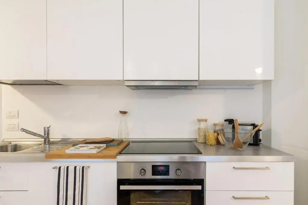 JOIVY Homey 1-Bed W/View Near Citylife