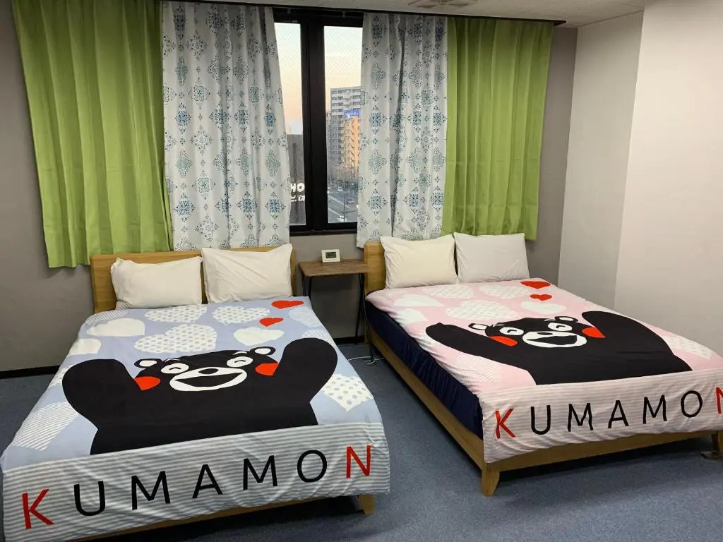4人で一緒に熊本の中心地の最も広く安価な部屋 KDY stay