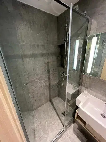 ApartPage Socialist