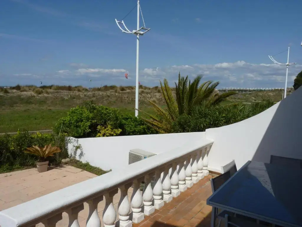 Appartement rez de jardin face a la mer