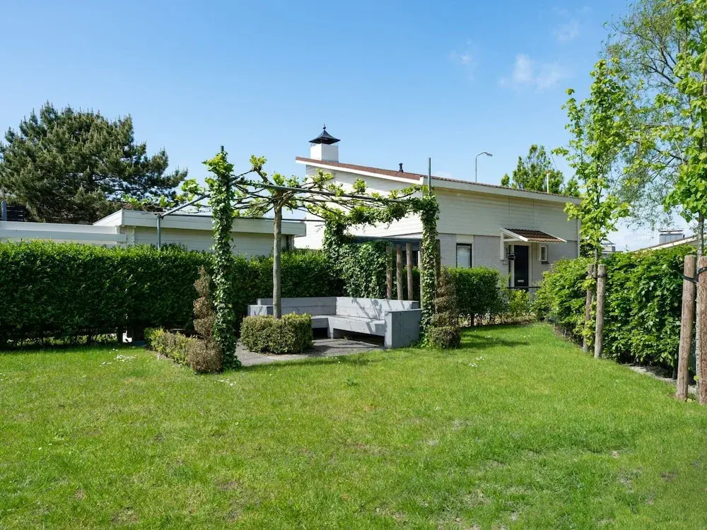 Detached House Zeeland near Beach