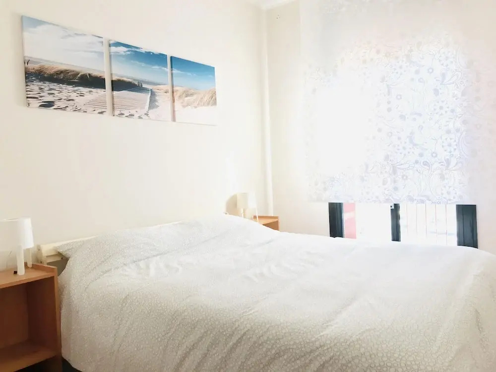 Large Apartment for 6 People With Swimming Pool, Tennis, Bbq and Private Garage