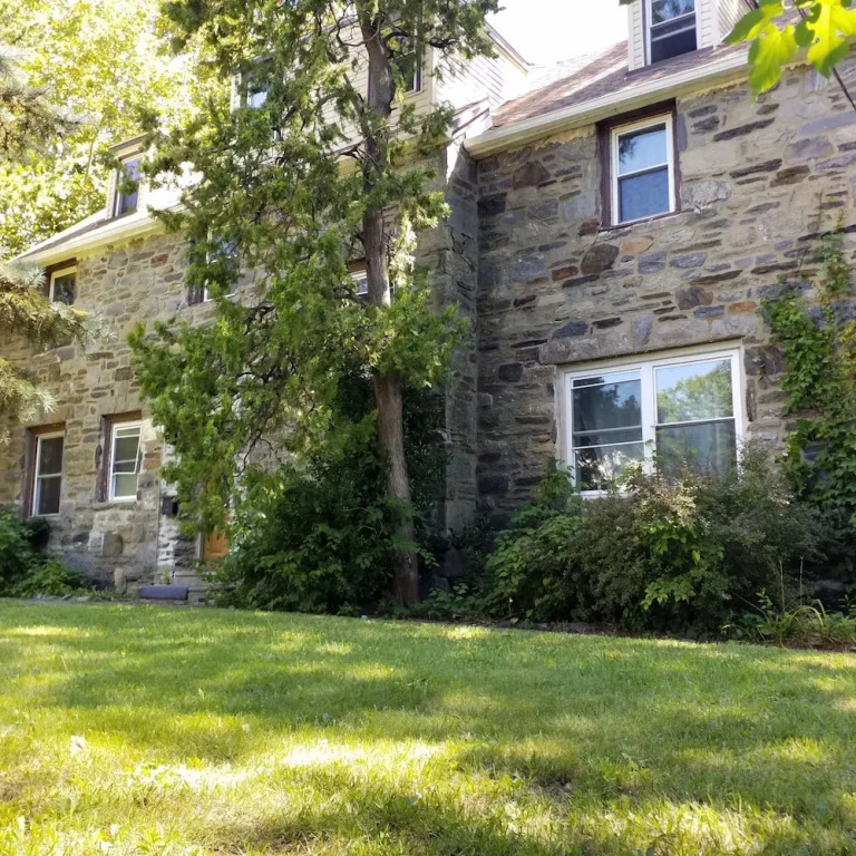 Fairmount House Free Street Parking Quiet Spacious