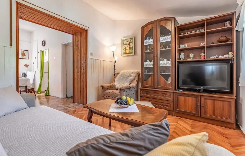 Pet Friendly Home In Pula With Ethernet Internet