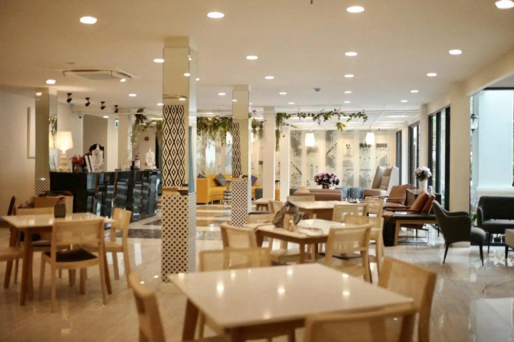 Ozone Hotel Bangkok