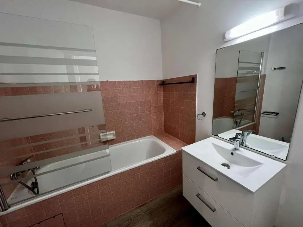 Appartement Quiberon, 1 Pièce, 2 Personnes - Fr-1-478-111