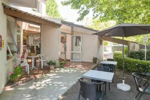 Hôtel Platanes