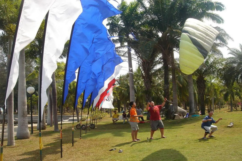 Rockgarden Beach Resort