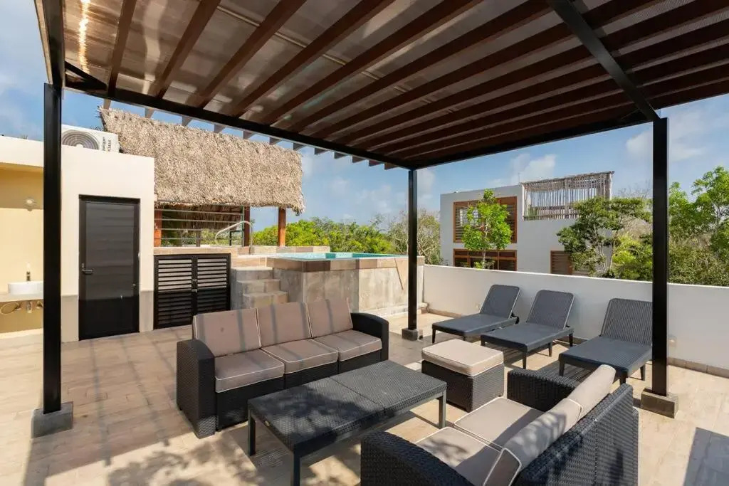 Exclusive 4 Br. Townhouse + Rooftop & Private pool