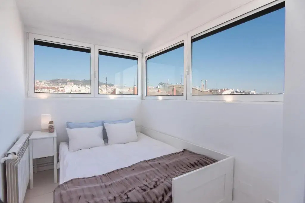 Exclusive Sagrada Familia Penthouse with Sea Views