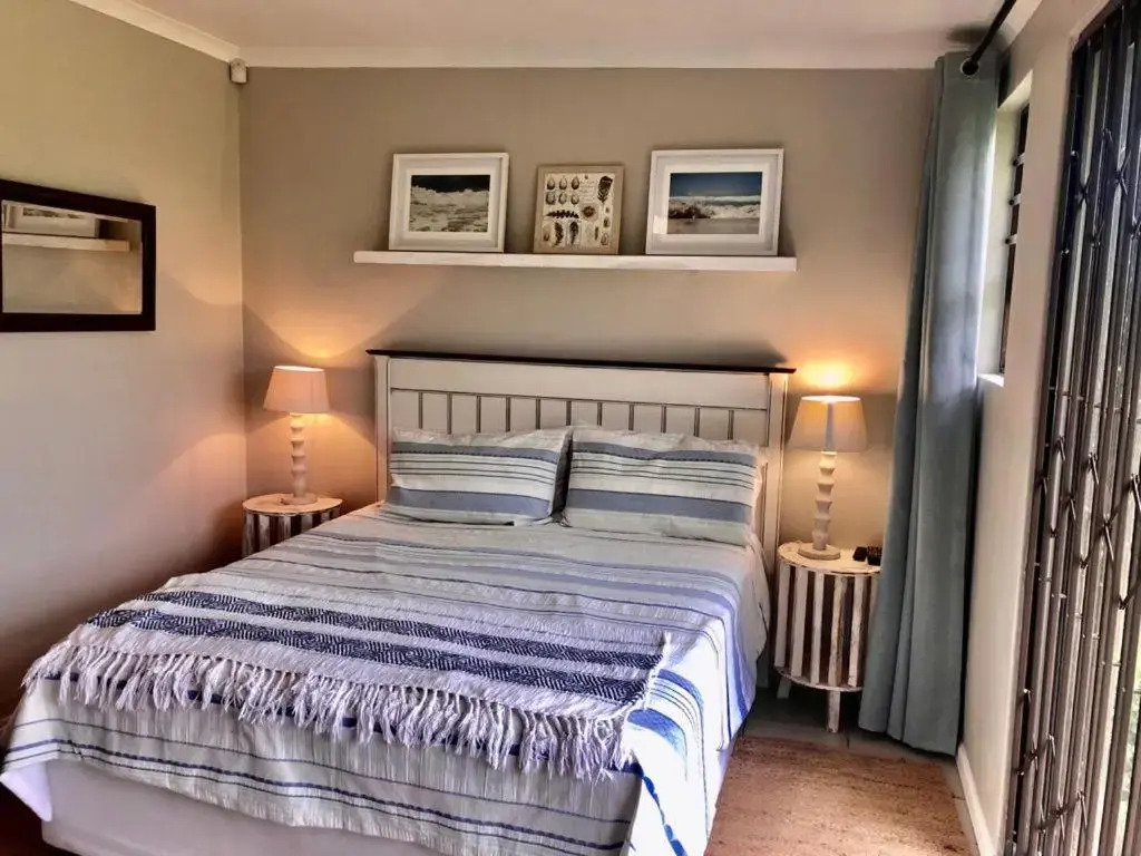 The West Wing Guest Suite. Pringle Bay. (Adults Only)