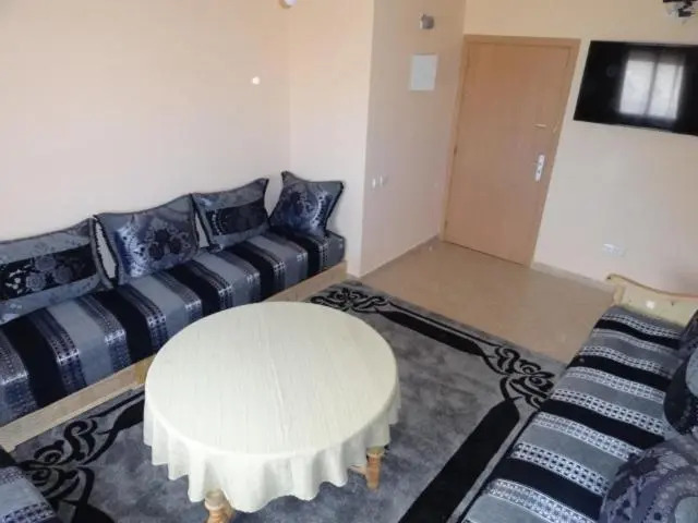 Apartment Twins 12