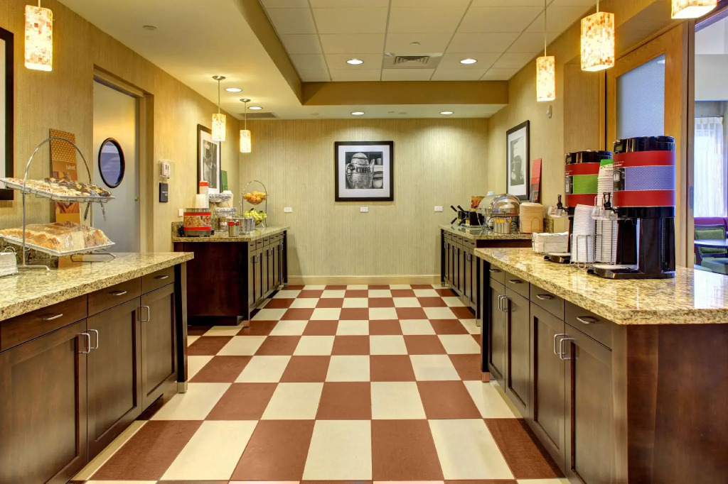 Hampton Inn and Suites Coconut Creek