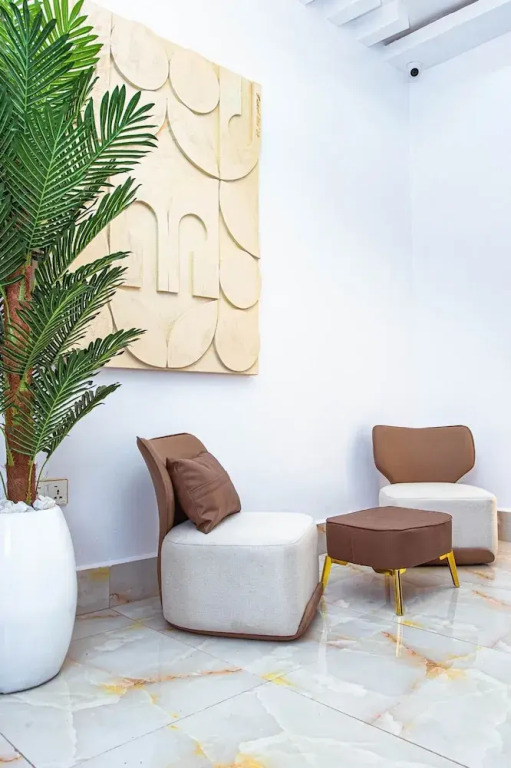 TM Luxe Stays Apartment