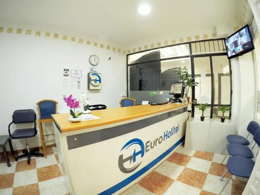 Hostel Euro Holitel