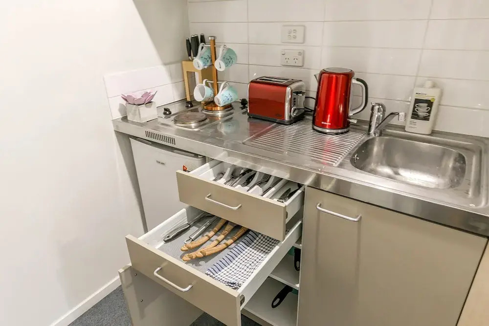 1 Bedroom Apt with 2 Bathrooms in CBD