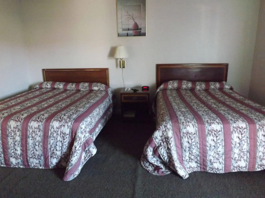 Bel Air Motel