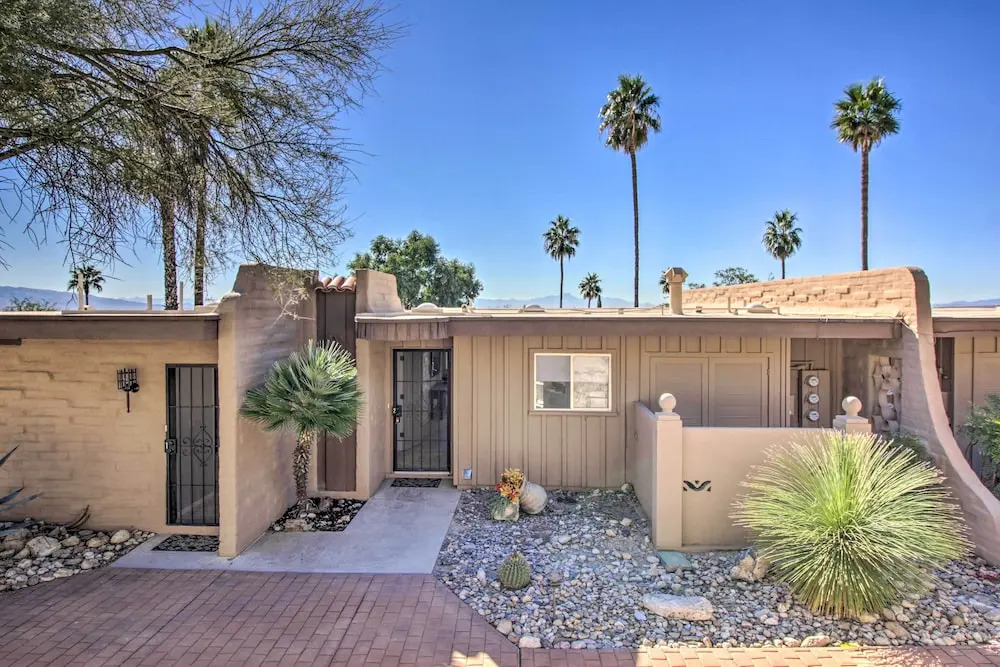 Near Golf: Mtn-view Studio in Tucson!