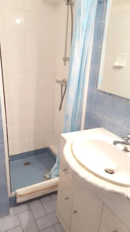 Apartment With one Bedroom in Fréjus, With Enclosed Garden - 150 m Fro