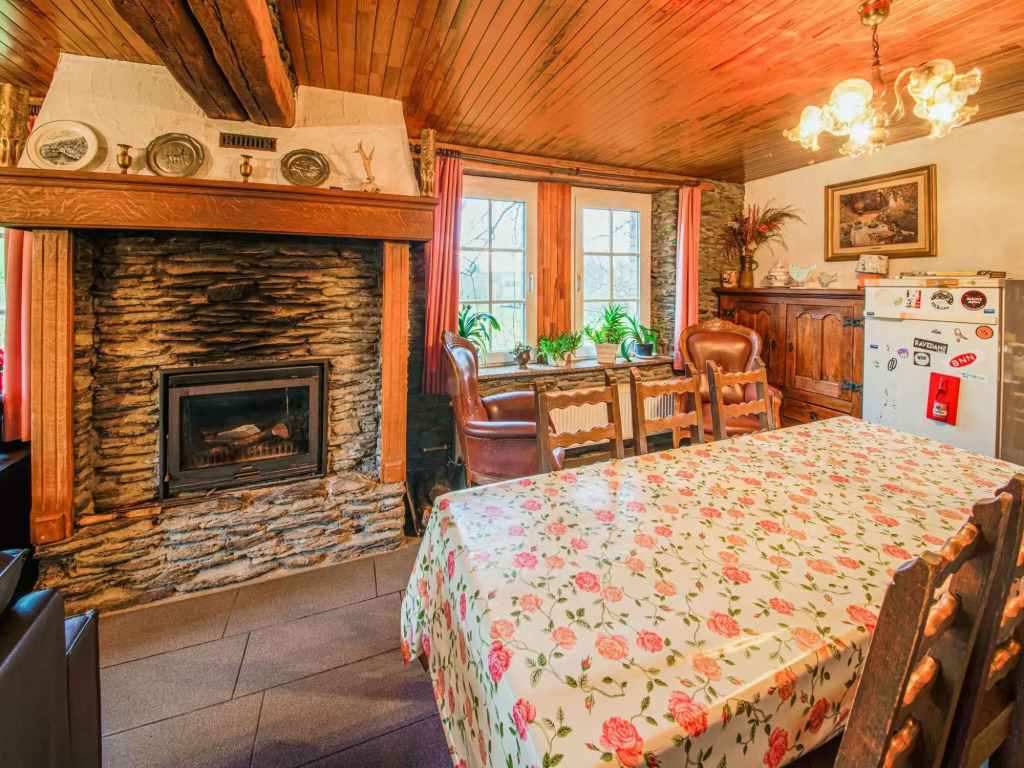 Cozy farmhouse in Brisy with sauna