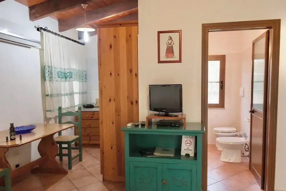 Residence with swimming pool near Alghero