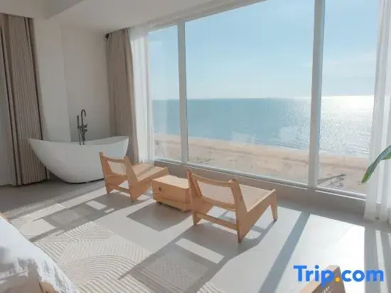 Sunset Island Luxury Seaview Homestay