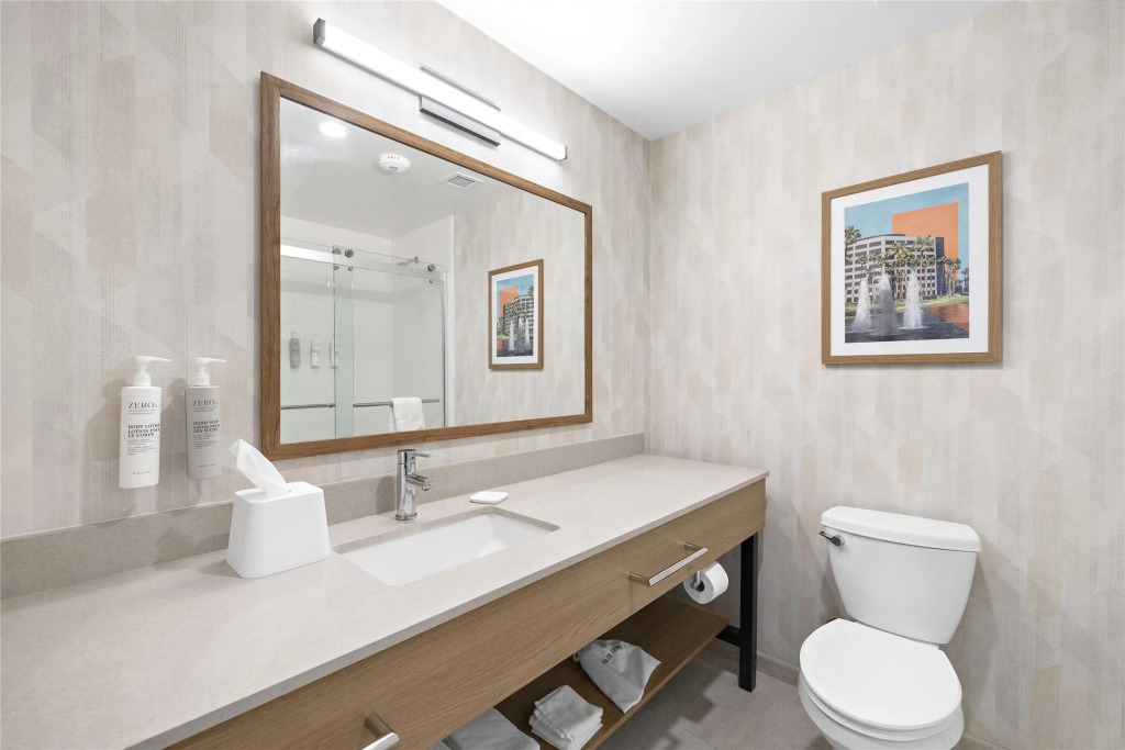 Hampton Inn By Hilton Ontario Airport