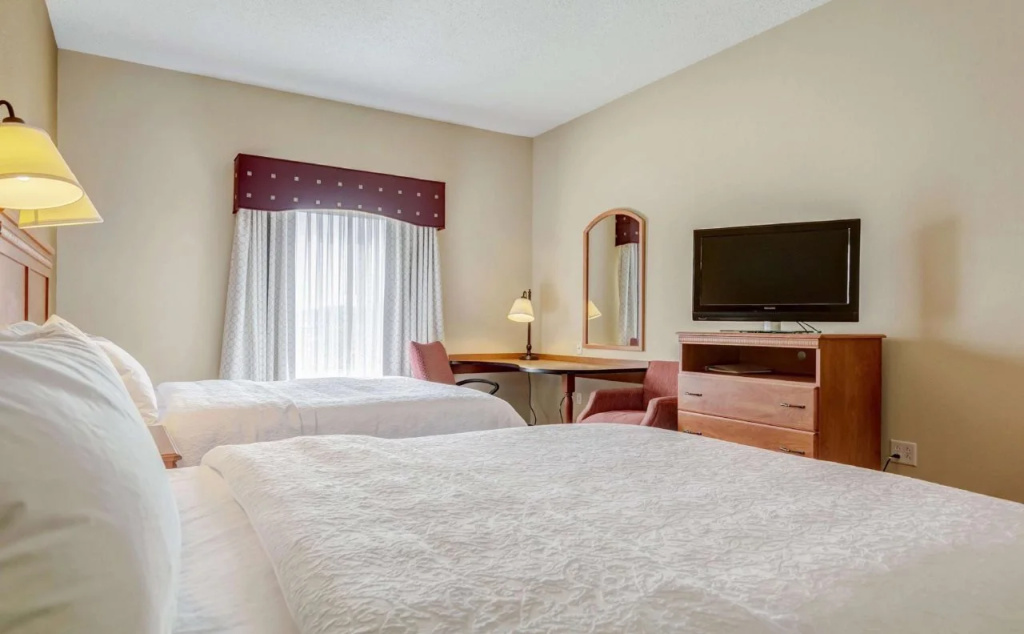 Hampton Inn St. Louis-Columbia