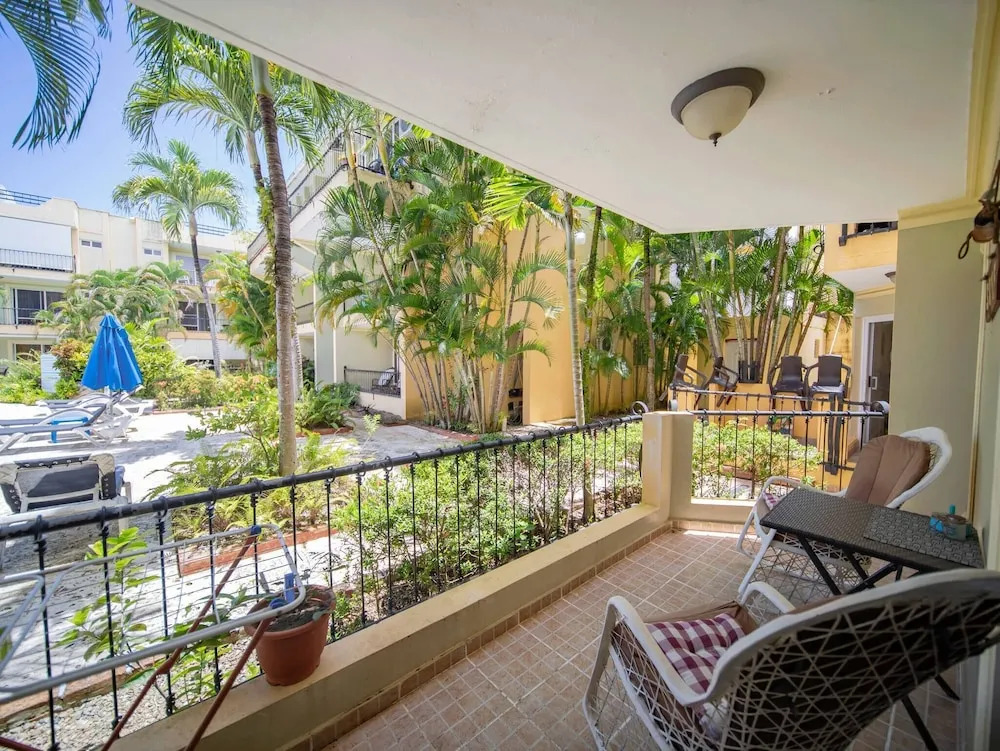 Garden Condos 7 - Central Apartment in Strip!